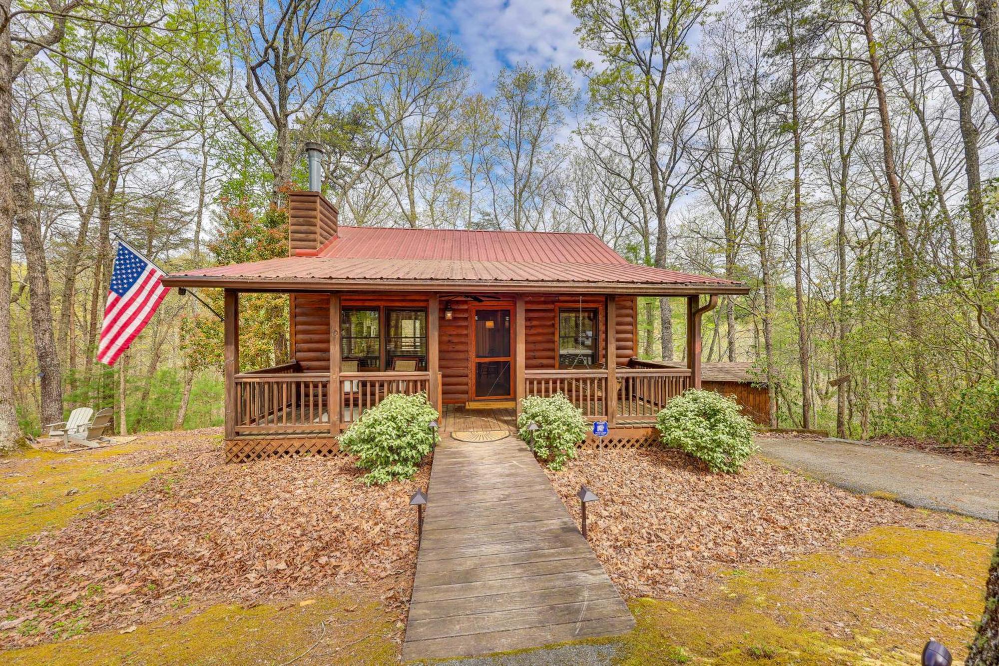 Cozy Cabin In Private Location With Hot Tub And Grill! Blue Ridge Buitenkant foto